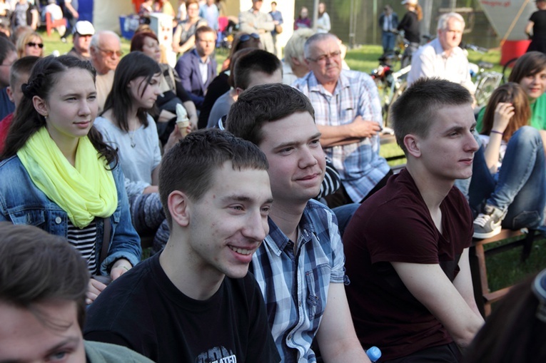 Koncert "Bądź jak Jezus" 2014 cz. 1