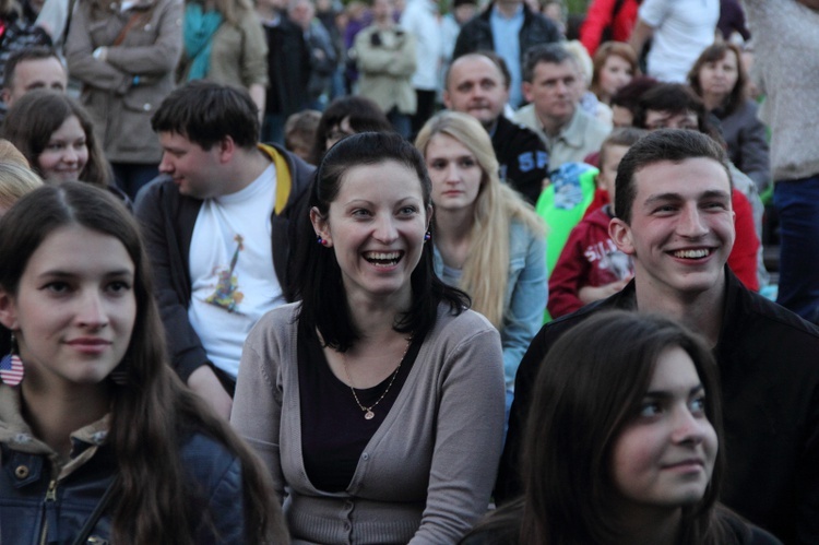 Koncert "Bądź jak Jezus" 2014 cz. 2