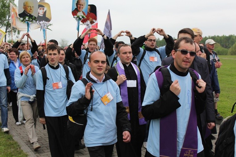 Od św. Jana Pawła II do św. Faustyny