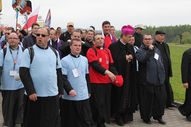 Od św. Jana Pawła II do św. Faustyny