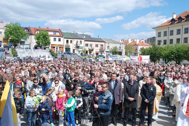 Ostrowiec dla Jana Pawła II