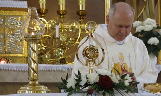 Relikwie św. Jana Pawła II w Buczkowicach