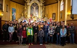 Pamiątką z majówki są wspomnienia i wspólne zdjęcie 