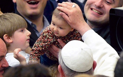 3.05.2014. Watykan. Spotkanie papieża Franciszka z członkami włoskiej Akcji Katolickiej w Auli Pawła VI 