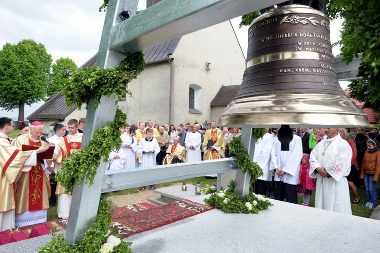 Nowe Dzwony w Gogołowie