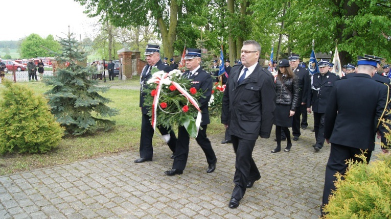 Strażacy w Sanktuarium MB Głogowieckiej