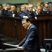 Sikorski w Sejmie: Historia przyspieszyła