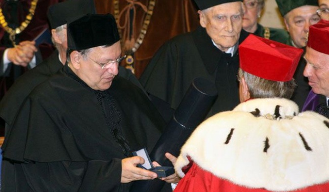 Rozum ponad siłę