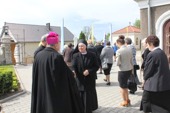 Stulecie marianek w Zbrosławicach