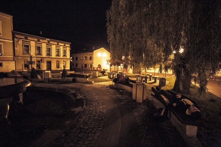 Nocne pielgrzymowanie - cz. 2