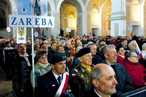  Spotkanie transmitowane przez TV Trwam było okazją do promocji kościoła brackiego i Bractwa św. Józefa