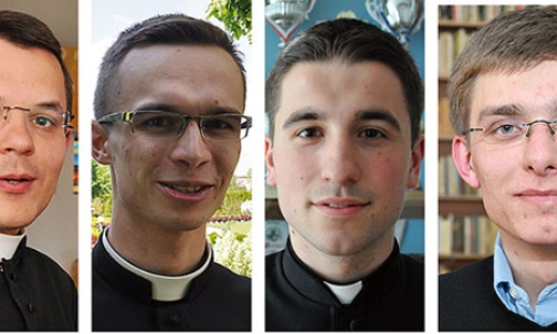 Klerycy z Wyższego Seminariu Duchownego w Tarnowie. Od lewej: Jacek Chmura, Michał Sapalski, Michał Mos, Daniel Syjut
