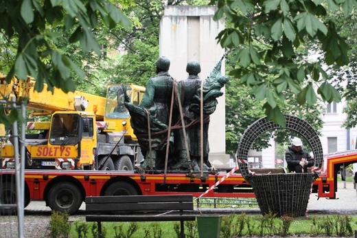 Likwidacja pomnika żołnierzy Armii Radzieckiej