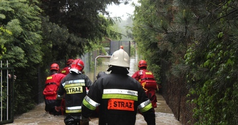 W wielu miejscach regionu strażacy są wzywani do poszkodowanych mieszkańców