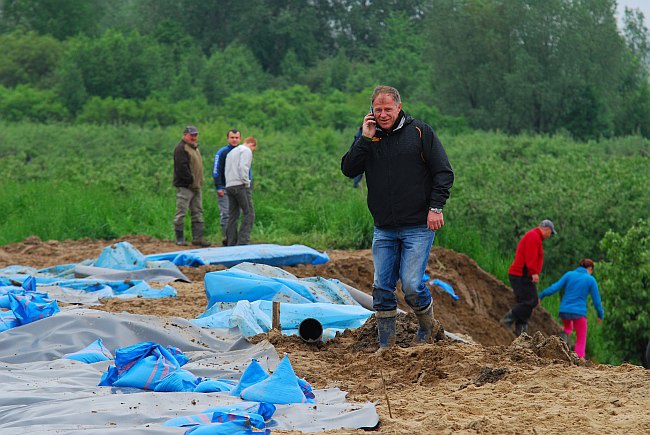 Remont wału na Wiśle