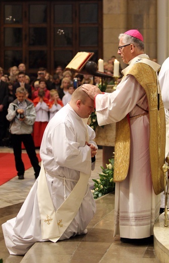 Święcenia kapłańskie w Katowicach