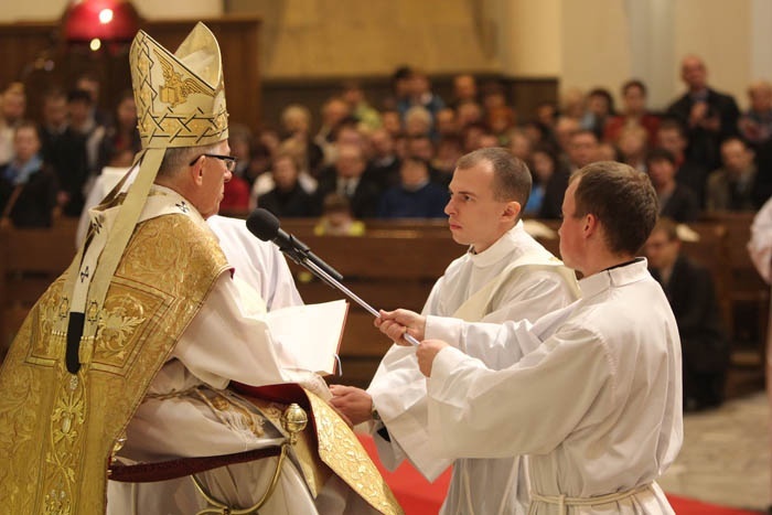 Święcenia kapłańskie w Katowicach