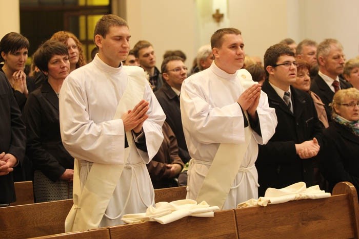 Święcenia kapłańskie w Katowicach