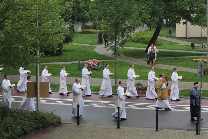 Święcenia kapłańskie w Katowicach