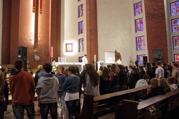 Wieczór Modlitwy Młodych ze św. Janem Pawłem II
