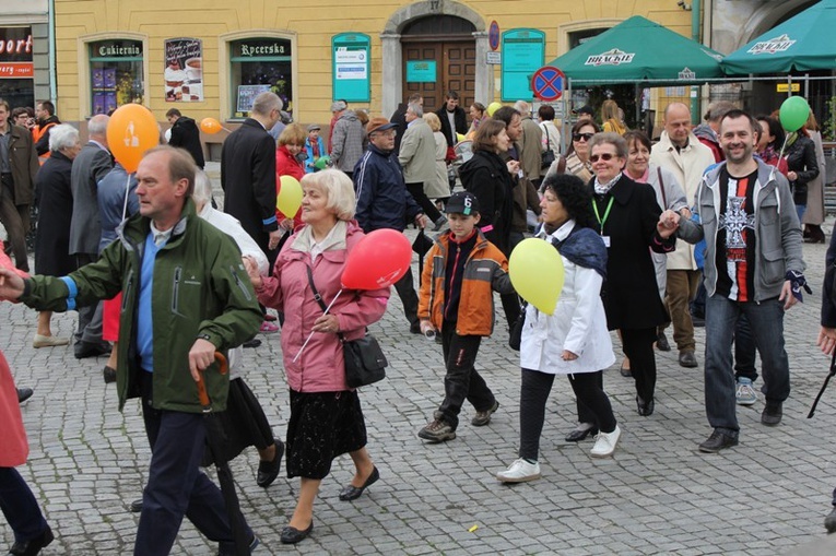 Cieszyn - Rodzinny Polonez przed Marszem dla Życia i Rodziny