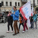 Cieszyn - Rodzinny Polonez przed Marszem dla Życia i Rodziny