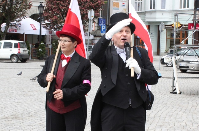 Cieszyn - Rodzinny Polonez przed Marszem dla Życia i Rodziny