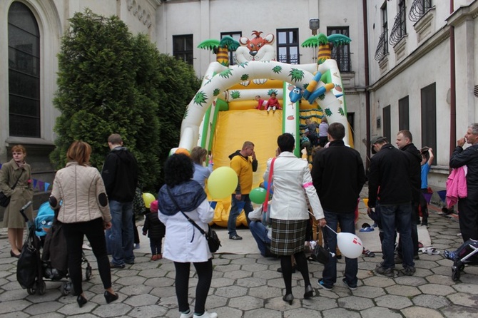 Familijny Piknik u sióstr boromeuszek