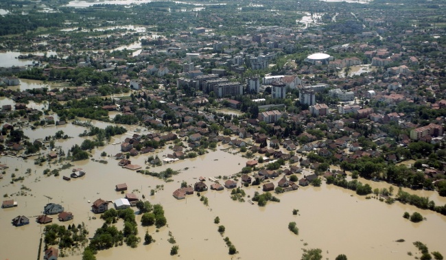 Serbia i Bośnia: katastrofalna powódź 