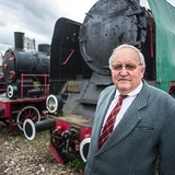 Adam Gerstmann jako młody chłopak sypał węgiel do paleniska parowozu. Dzisiaj jest szefem Sekcji Technicznej Muzeum Kolejnictwa