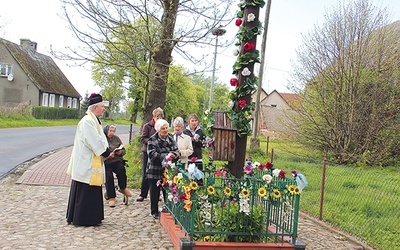  Parafianie w Kleszczach spotykają się w środy o 17.00  