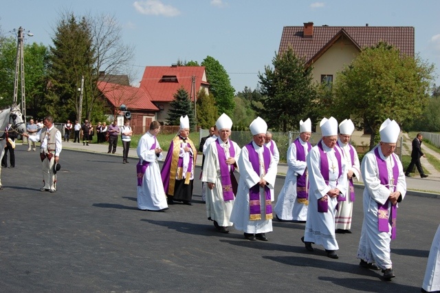 Ostatnie pożegnanie ks. Tadeusza Juchasa cz.2