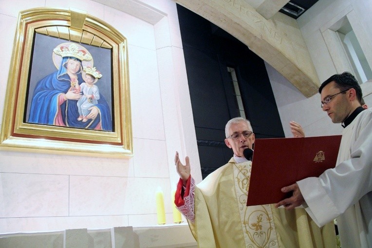 Poświęcnie kaplicy MB Piekarskiej w Centrum Jana Pawła II