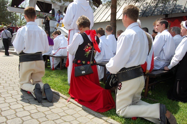 Ostatnie pożegnanie ks. Tadeusza Juchasa cz.1