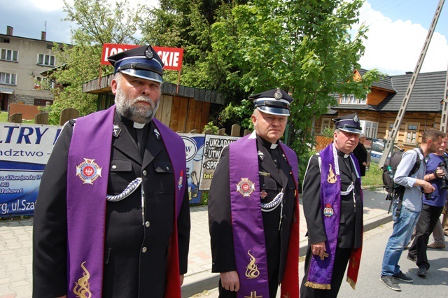 Ostatnie pożegnanie ks. Tadeusza Juchasa cz.1