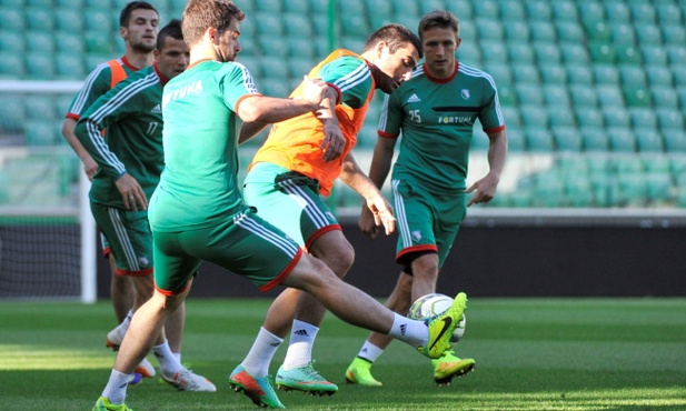 Piłka nożna: Legia obroniła tytuł