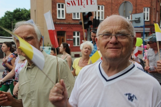 Przez Oświęcim szli dla życia i rodziny - cz. 2.