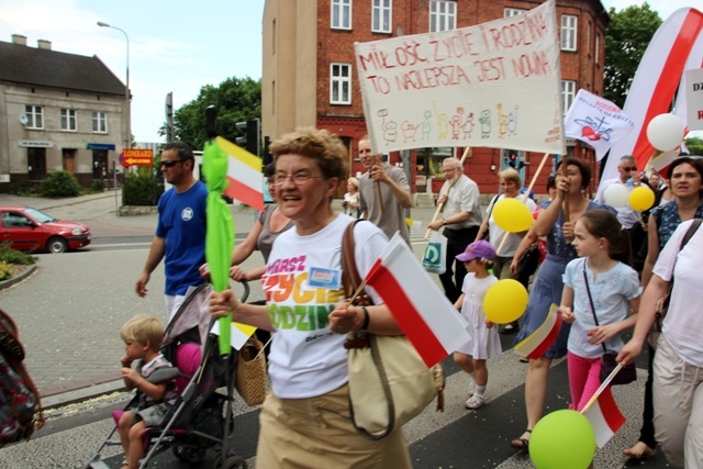 Przez Oświęcim szli dla życia i rodziny - cz. 2.