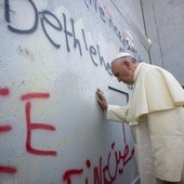 Papież zjadł obiad z ubogimi