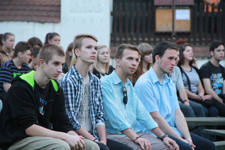 Młodzi w Łososinie Górnej