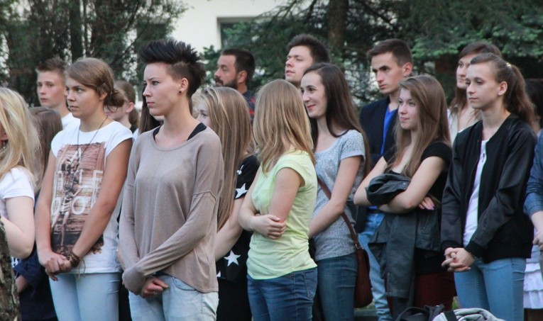 Młodzi w Łososinie Górnej