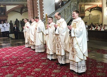  Diecezja jest bogatsza o kilku nowych, pełnych zapału kapłanów