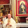– Przyjeżdżają do nas czciciele św. Rity także spod Bochni i spod Tarnowa – mówi ks. Grzegorz Nowak