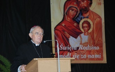 Abp H. Hoser podczas wykładu