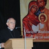 Abp H. Hoser podczas wykładu