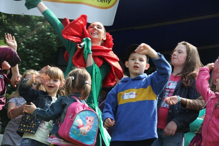 Dzień Dziecka 2014 w ogrodach kurialnych w Katowicach