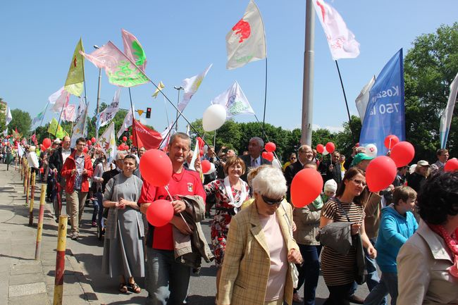 Marsz dla Życia i Rodziny w Koszalinie (2)