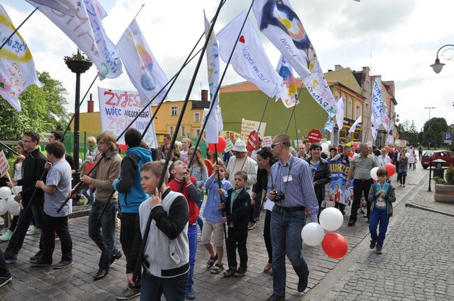 Marsz dla Życia i Rodziny w Sławnie