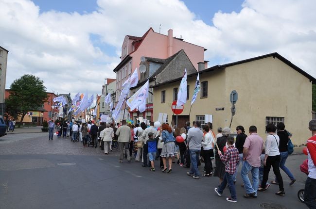 Marsz dla Życia i Rodziny w Sławnie