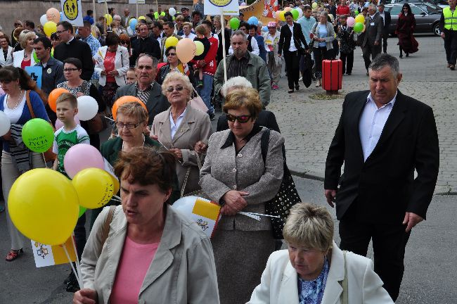 Marsz dla Życia i Rodziny w Ciechanowie cz. 1